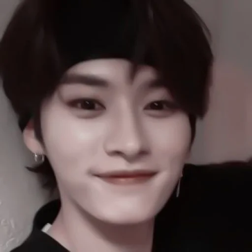 Стикер [🕯] ;; minho ;; @lumicore_present - 7