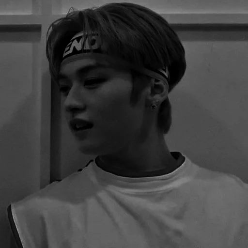 ` 𖤍 | 𝐦𝐢𝐧𝐡𝐨 > @xillun :; by @kpop_stik - 