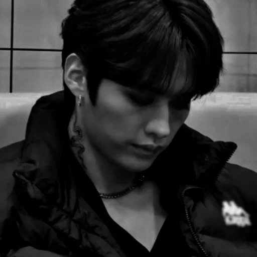 Стикер ` 𖤍 | 𝐦𝐢𝐧𝐡𝐨 > @xillun :; by @kpop_stik - 11