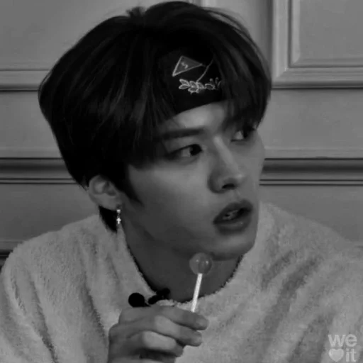 Стикер ` 𖤍 | 𝐦𝐢𝐧𝐡𝐨 > @xillun :; by @kpop_stik - 10