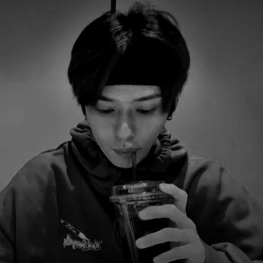 Стикер ` 𖤍 | 𝐦𝐢𝐧𝐡𝐨 > @xillun :; by @kpop_stik - 8