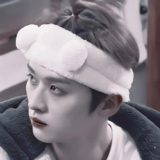 Человек человеческое лицо ношение