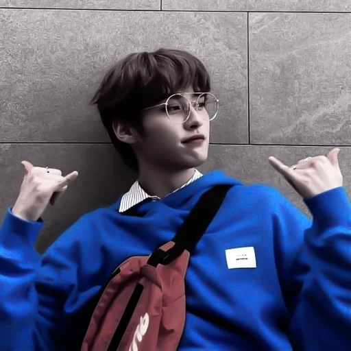 Стикер 🎴 - 𝐦𝐢𝐧𝐡𝐨`. | @pecjuwr :: @fStikBot - 8