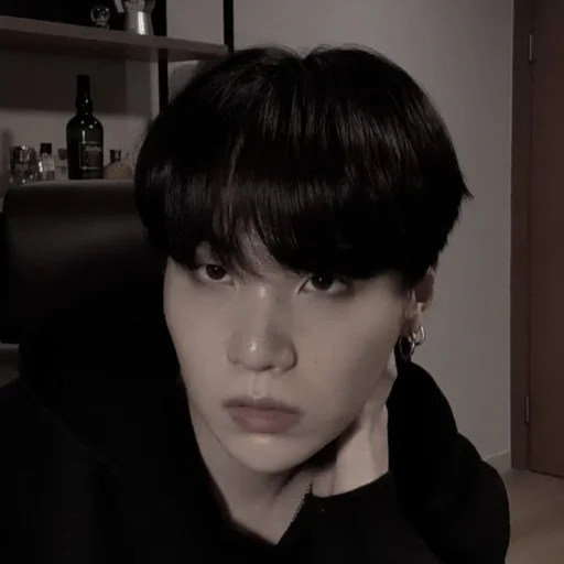 Стикер ᦈ min yoongi ✪ @pwolaroid ɞ - 1