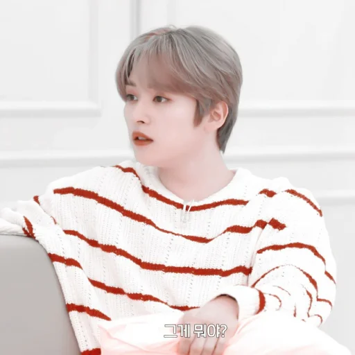 Sticker #𝐈𝐧𝐓𝐡𝐞𝐒𝐡𝐨𝐰𝐓𝐨𝐝𝐚𝐲: han & lee know ;: by @paradismaudit - 6