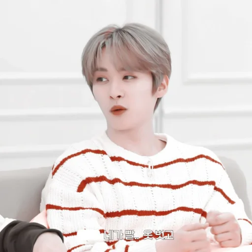 Sticker #𝐈𝐧𝐓𝐡𝐞𝐒𝐡𝐨𝐰𝐓𝐨𝐝𝐚𝐲: han & lee know ;: by @paradismaudit - 4