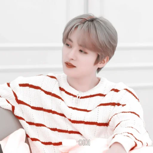 Sticker #𝐈𝐧𝐓𝐡𝐞𝐒𝐡𝐨𝐰𝐓𝐨𝐝𝐚𝐲: han & lee know ;: by @paradismaudit - 2