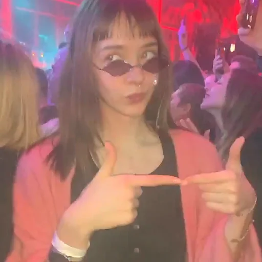 Стикер mirmirele - 1