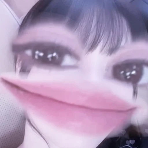 🍑 × — 𝓶𝓸𝓶𝓸𝓻𝓲𝓷 — × 🍑 ¦ @kwvrs - person