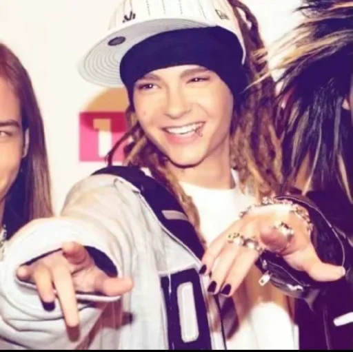 Sticker mnenravitsa_54427_by_TgEmodziBot - 1