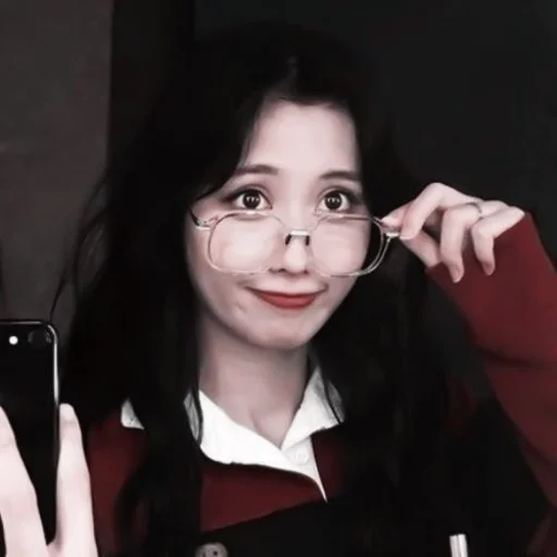 Стикер ݁ ៹ ࣪˖ 𝗺𝗼𝗺𝗼 | 🎂 :; by @kpop_stik - 7