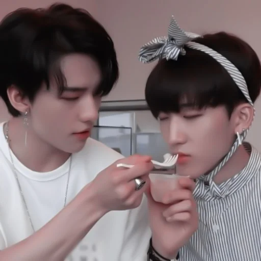 person fashion accessory human face