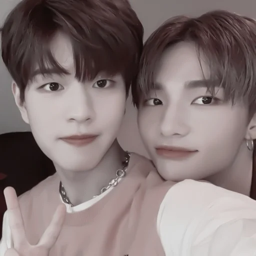 Человек человеческое лицо чёлка