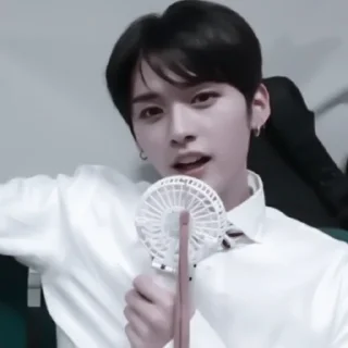 Стикер #𝐦𝐨𝐨𝐝: 𝗆𝗂𝗇𝗌𝗎𝗇𝗀 ;: by @paradismaudit - 6