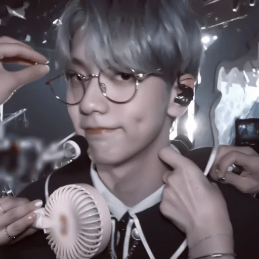 あ 𝘮𝘰𝘰𝘥 𝘴𝘰𝘰𝘣𝘪𝘯 :; by @seduiisantee - 