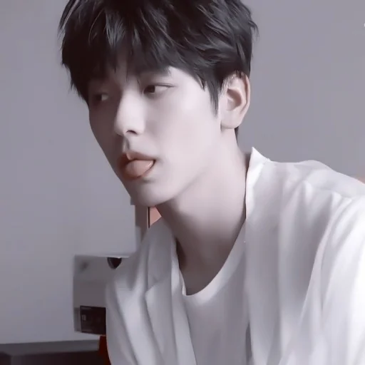 Стикер あ 𝘮𝘰𝘰𝘥 𝘴𝘰𝘰𝘣𝘪𝘯 :; by @seduiisantee - 0