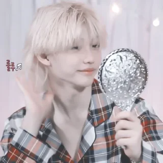 Стикер あ 𝘮𝘰𝘰𝘥 𝘧𝘦𝘭𝘪𝘹 :; by @seduiisantee - 8