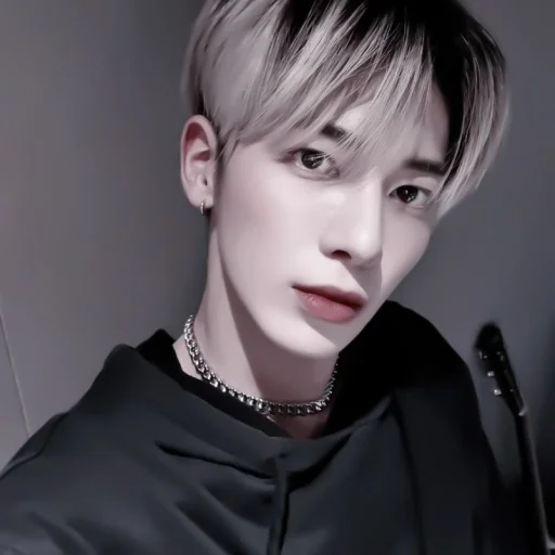 あ 𝘮𝘰𝘰𝘥 𝘵𝘢𝘦𝘩𝘺𝘶𝘯 :; by @seduiisantee - 