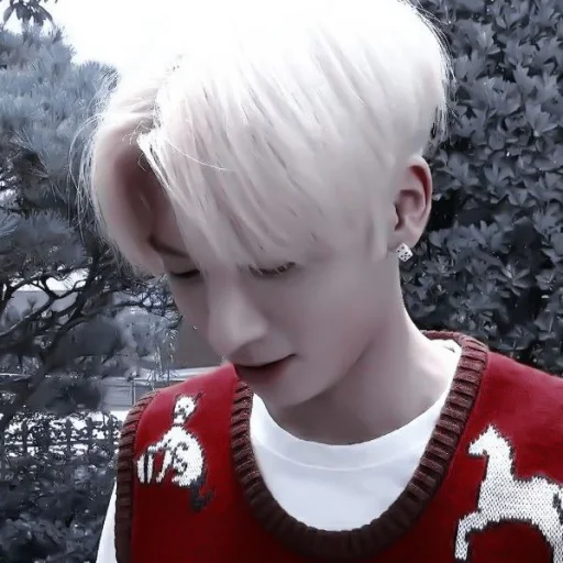 Sticker あ 𝘮𝘰𝘰𝘥 𝘵𝘢𝘦𝘩𝘺𝘶𝘯 :; by @seduiisantee - 4