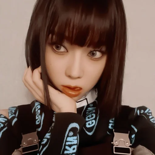 чёлка Человек человеческое лицо