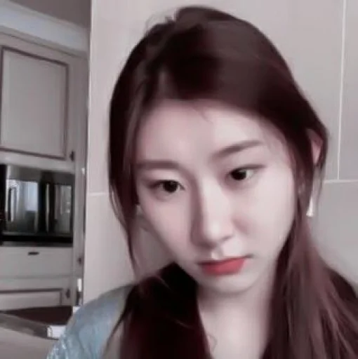 あ 𝘮𝘰𝘰𝘥 𝘤𝘩𝘢𝘦𝘳𝘺𝘦𝘰𝘯𝘨 :; by @seduiisantee - 