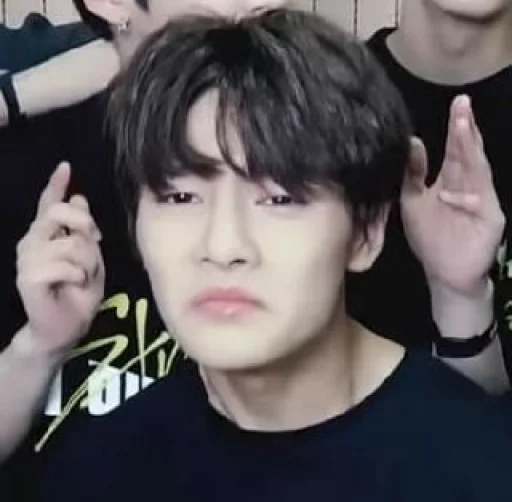 Человек человеческое лицо черные волосы