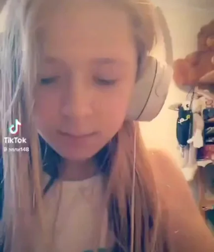 Стикер лунная тянка :: @fStikBot - 6