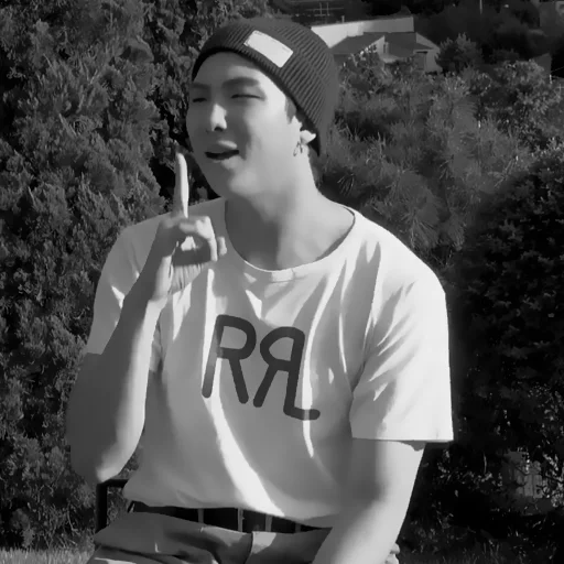 person human face tree