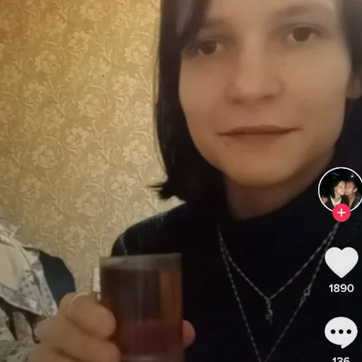 person human face fashion accessory