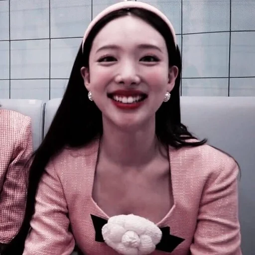 Sticker mood nayeon 🎸 by @fancamstanf :: @fStikBot - 5