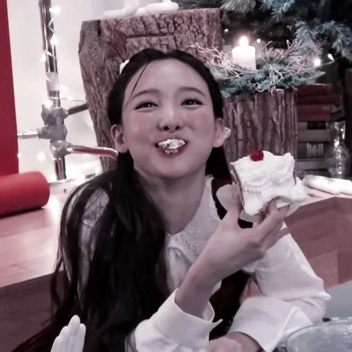 Sticker mood nayeon 🎸 by @fancamstanf :: @fStikBot - 4