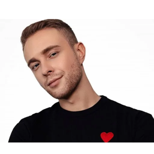 Стикер данил большаков 🥵 - 6