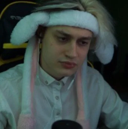 human face person headphones