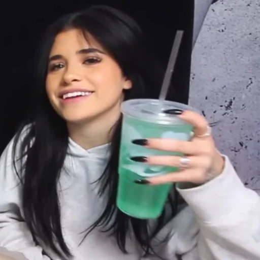 Человек напиток человеческое лицо