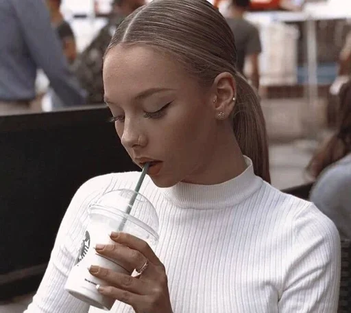 Человек одежда человеческое лицо