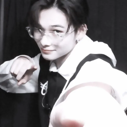 Sticker ꒰🐾꒱ 𝐍𝐈𝐊𝐈 : : @nerimacurse ₍ᐢ..ᐢ₎ - 7