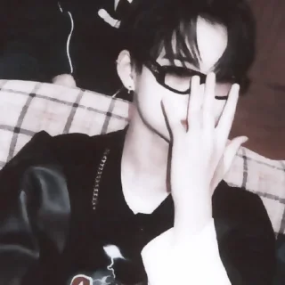 Sticker ꒰🐾꒱ 𝐍𝐈𝐊𝐈 : : @nerimacurse ₍ᐢ..ᐢ₎ - 4