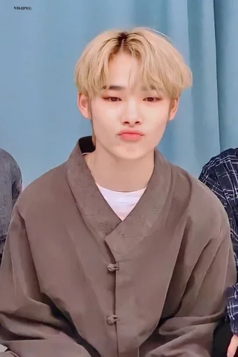 Стикер niki iland by @fStikBot - 10