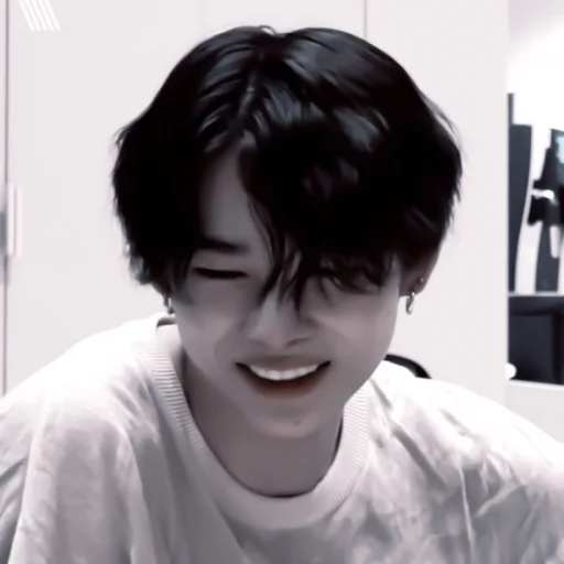 Sticker 𖥻𝗇𝗂𝗄𝗂 ˚.﹆ @hlwoodstickers - 0