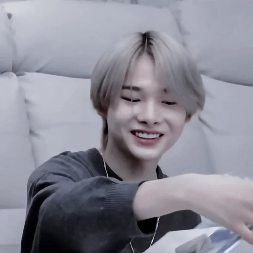 Sticker 🥢 - 𝐧𝐢-𝐤𝐢`. | @pecjuwr - 10