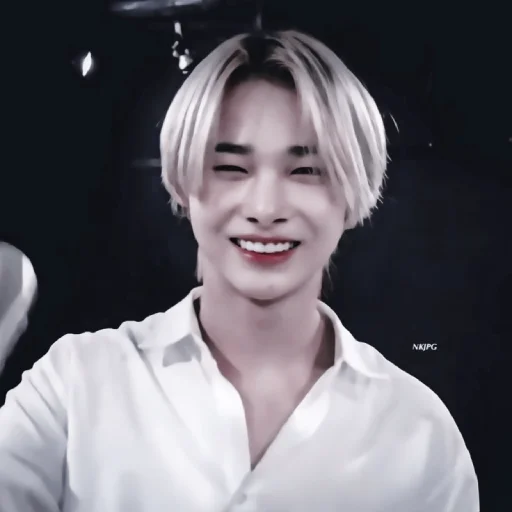 Sticker 🥢 - 𝐧𝐢-𝐤𝐢`. | @pecjuwr - 5