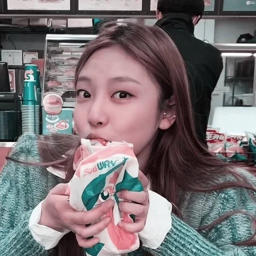 Sticker 𝘯𝘪𝘯𝘨𝘯𝘪𝘯𝘨🍓𝘣𝘺 @fancamstanf :: @fStikBot - 6