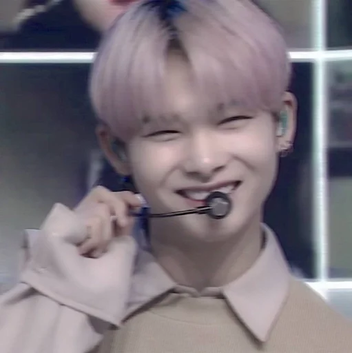 Sticker 🤍🩹 прекрасному нуару :: @fStikBot - 6