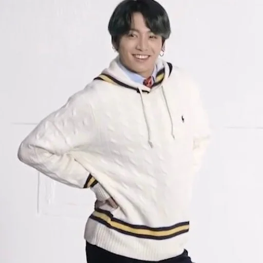 person clothing sleeve