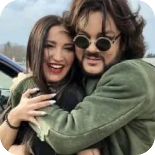 Стикер #олечказахватитмир - 1