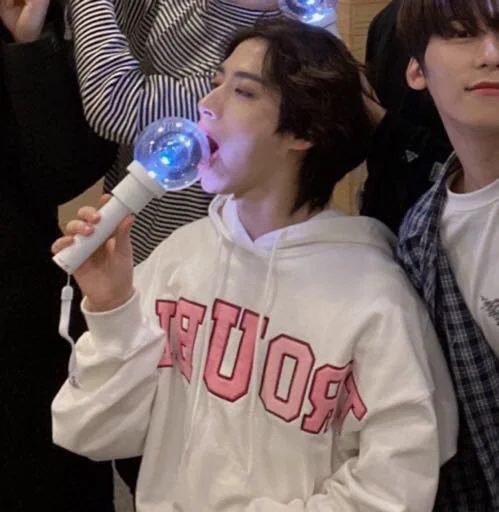 Стикер oneus meme - 7