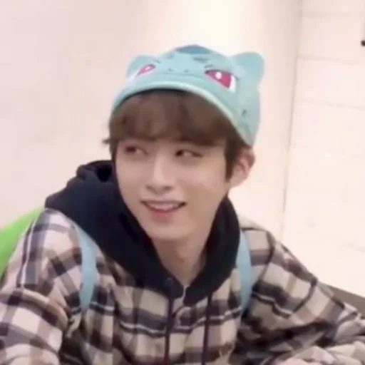 Sticker ванас by @hannahhouse - 8