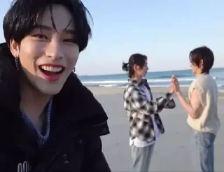 Sticker онливаноф4ики - 3