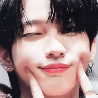 Sticker онливаноф4ики - 1