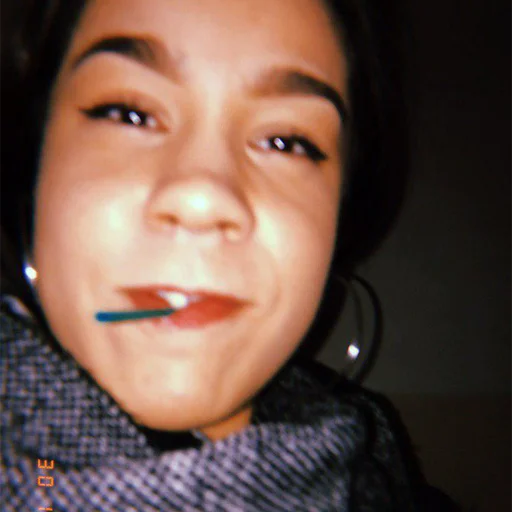 опять эта маляпа - человеческое лицо